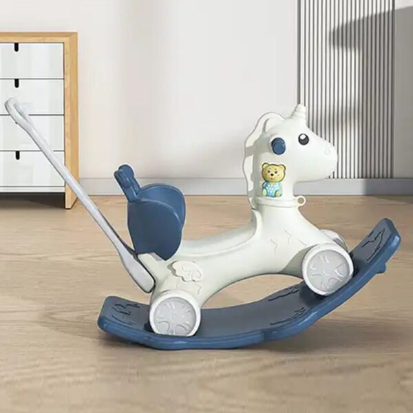 Cheval à bascule multifonction pour enfants, design ergonomique avec siège confortable et poignées sécurisées. Idéal pour développer l'équilibre et la coordination des tout-petits.